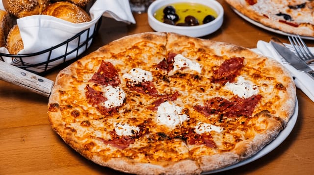 Picante Pizza.